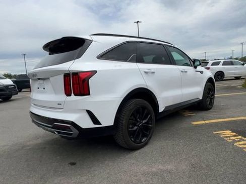 Used 2023 Kia Sorento SX AWD/4WD image 8
