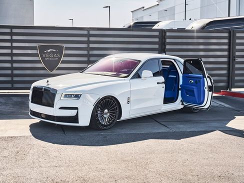 Used 2024 Rolls-Royce Ghost AWD/4WD image 5