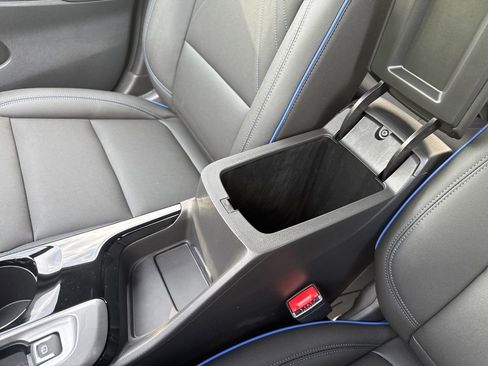 New 2026 Buick Envista Sport Touring w/ Convenience I Package FWD image 31