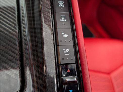 Used 2024 Chevrolet Corvette Z06 w/ Z07 Performance Package image 24