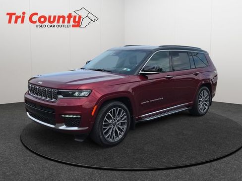Used 2025 Jeep Grand Cherokee L Summit AWD/4WD image 3