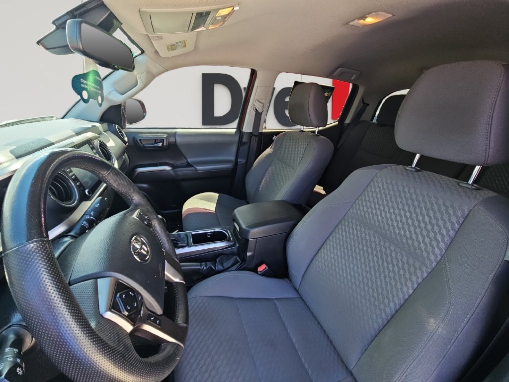 Used 2023 Toyota Tacoma SR5 AWD/4WD image 10