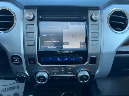 Used 2016 Toyota Tundra Limited image 29