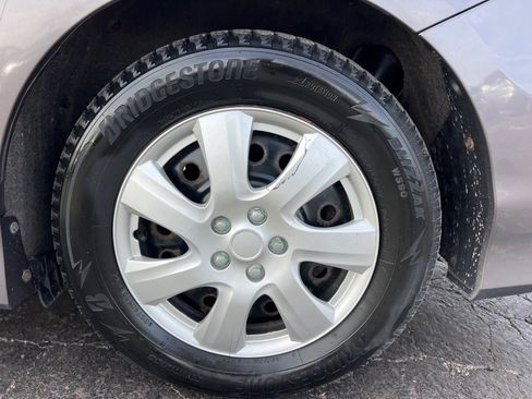 Used 2015 Toyota Sienna SE Premium image 39