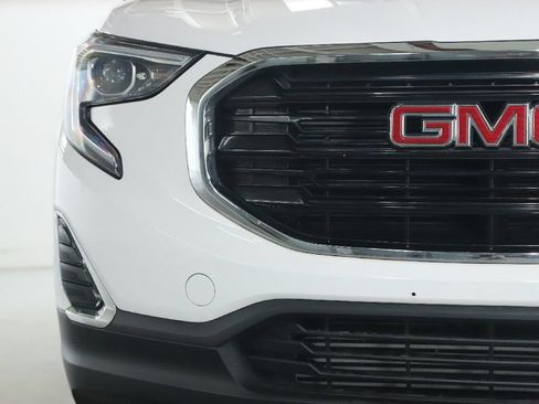 Used 2020 GMC Terrain SLE AWD/4WD image 6
