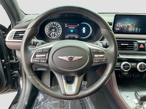 Used 2022 Genesis G70 2.0T w/ Prestige Package image 11