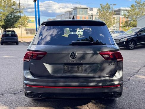 Used 2022 Volkswagen Tiguan SE R-Line AWD/4WD image 5