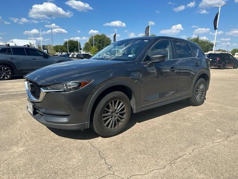 Used 2017 MAZDA CX-5 Touring w/ Preferred Equipment Package FWD image 2