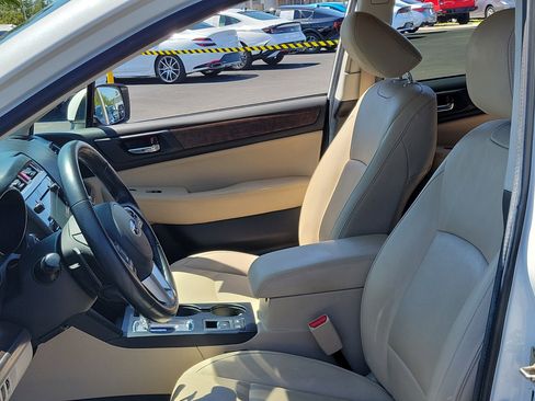 Used 2016 Subaru Outback 2.5i Limited image 22