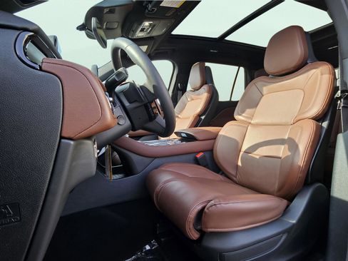 New 2026 Lincoln Aviator Reserve image 12