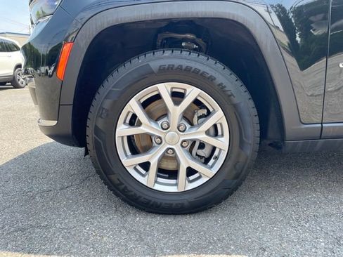 Used 2021 Jeep Grand Cherokee L Limited AWD/4WD image 25