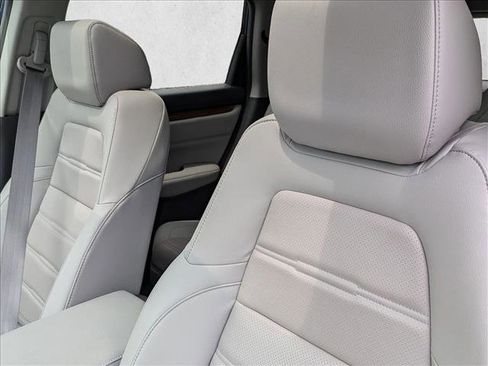 Used 2018 Honda CR-V Touring image 13