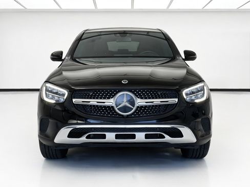 Used 2021 Mercedes-Benz GLC 300 4MATIC Coupe image 2