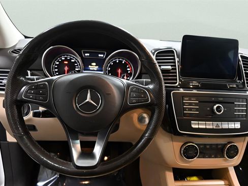 Used 2017 Mercedes-Benz GLE 350 4MATIC w/ Premium 1 Package image 11