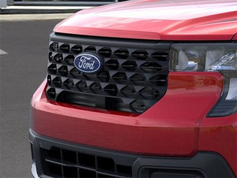 New 2026 Ford Maverick XLT image 18