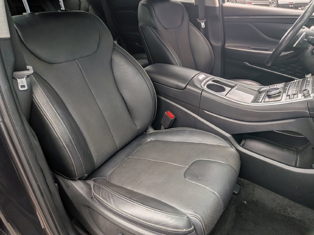 Used 2023 Hyundai Santa Fe Limited AWD/4WD image 33