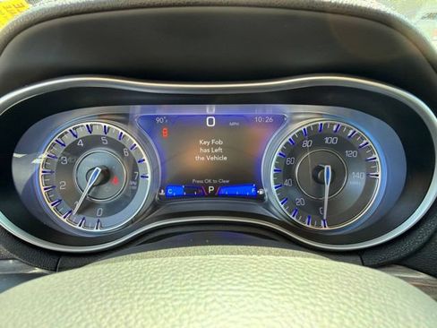 Used 2021 Chrysler 300 Touring L RWD image 25