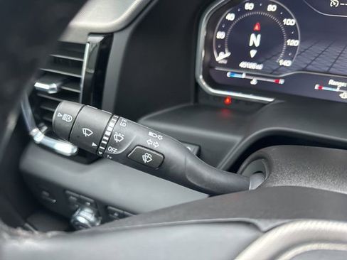 Used 2024 GMC Sierra 2500 Denali w/ Technology Package image 26