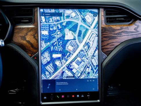 Used 2019 Tesla Model S AWD image 45