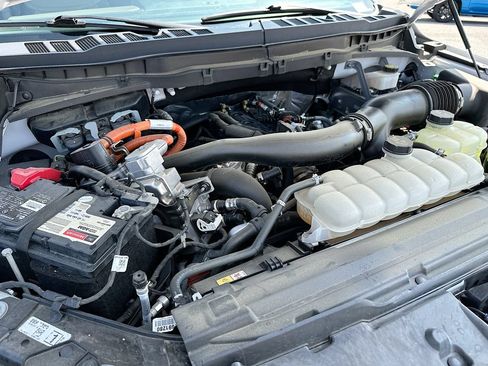 Certified 2024 Ford F150 Platinum w/ Equipment Group 703A Plus AWD/4WD image 26