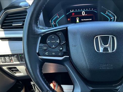 Used 2018 Honda Odyssey Elite image 10