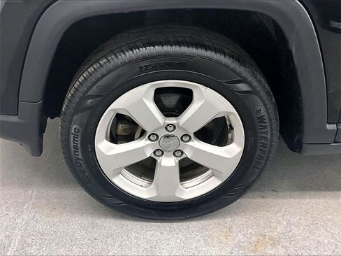 Used 2019 Jeep Compass Latitude w/ Popular Equipment Group image 7