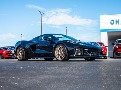 New 2026 Chevrolet Corvette Z06 RWD image 9