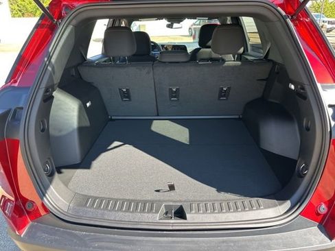 New 2026 Chevrolet Equinox LT image 11