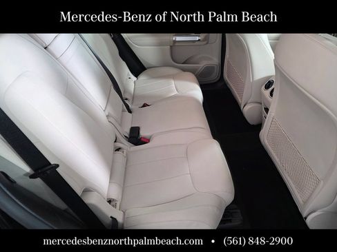 Used 2023 Mercedes-Benz GLB 250 image 23