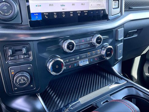 Used 2025 Ford F150 Raptor image 32