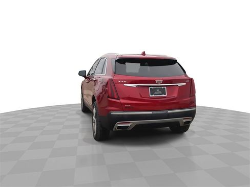 Used 2024 Cadillac XT5 Premium Luxury image 7