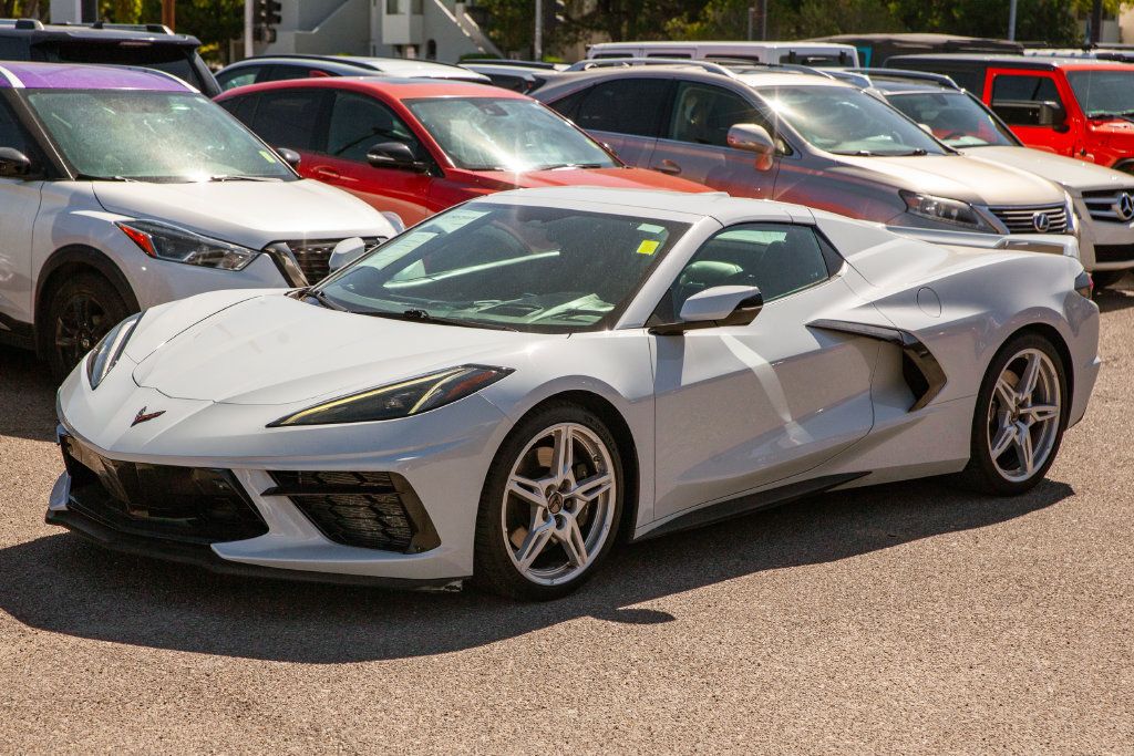 Used 2023 Chevrolet Corvette Stingray Premium Conv w/ Z51 Performance Package RWD image 9