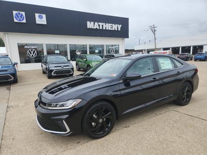 New 2025 Volkswagen Jetta SE
