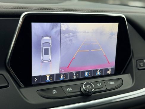 Used 2019 Chevrolet Blazer Premier w/ Driver Confidence II Package image 15