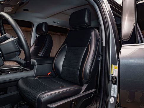 Used 2025 Ford F350 Lariat w/ Lariat Ultimate Package image 24