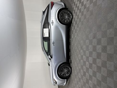 Used 2024 Lexus RX 350 w/ Convenience Package AWD/4WD image 4