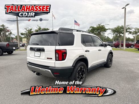 Used 2026 Honda Passport TrailSport Elite image 3