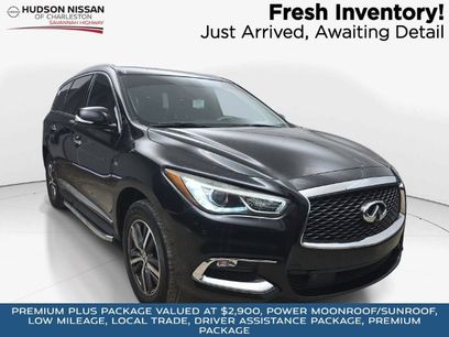 Used 2018 INFINITI QX60 FWD w/ Premium Plus Package