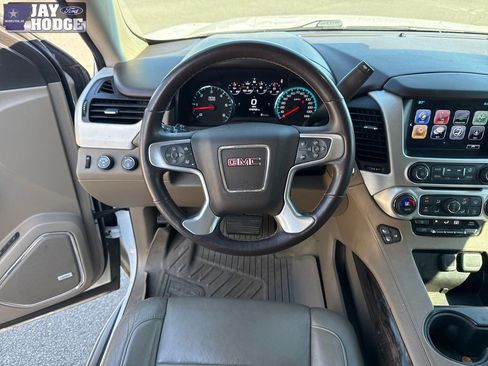 Used 2017 GMC Yukon SLT AWD/4WD image 23