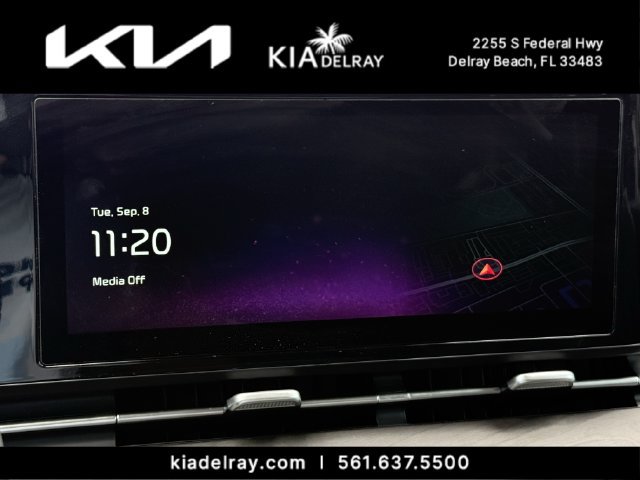 Certified 2024 Kia Carnival EX FWD image 20