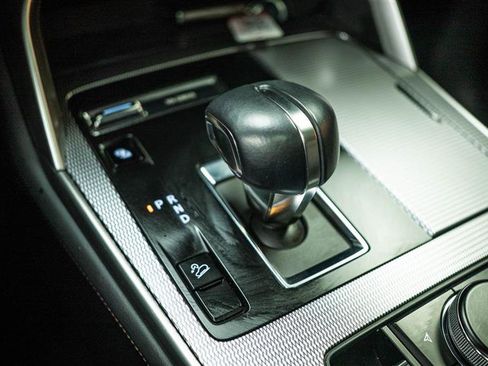 Used 2024 MAZDA CX-90 Plug-In Hybrid w/ Premium Pkg image 22