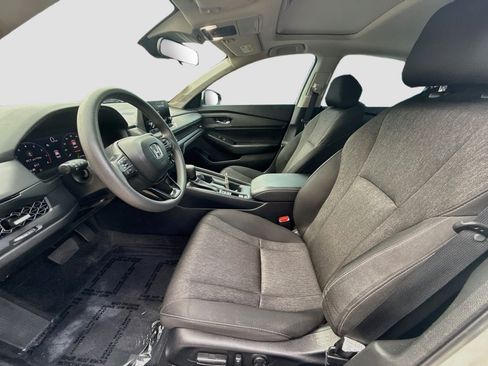 Certified 2024 Honda Accord EX image 18