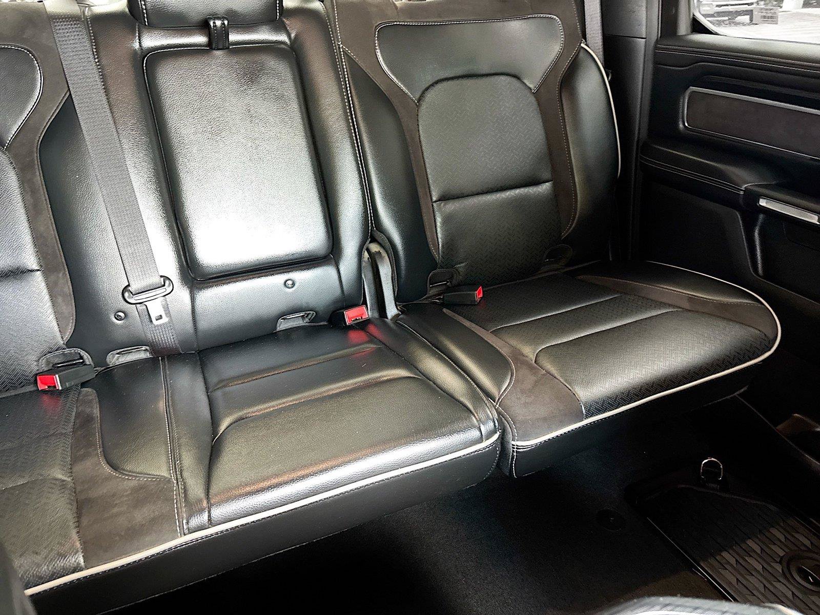 Used 2023 RAM 1500 Laramie AWD/4WD image 30