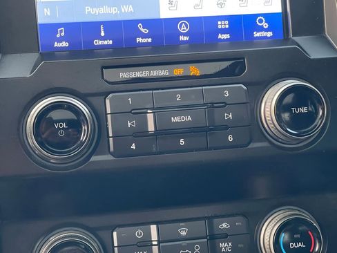 Used 2019 Ford F150 Raptor w/ Equipment Group 802A Luxury image 34