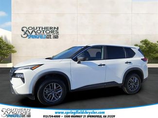 Used 2024 Nissan Rogue S FWD video 1