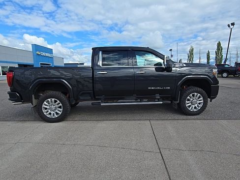 Used 2020 GMC Sierra 2500 Denali image 8