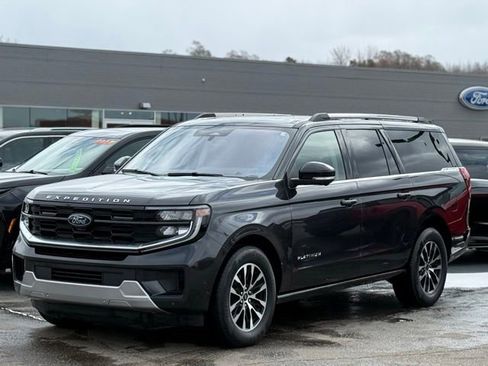 Used 2025 Ford Expedition Max Platinum image 44
