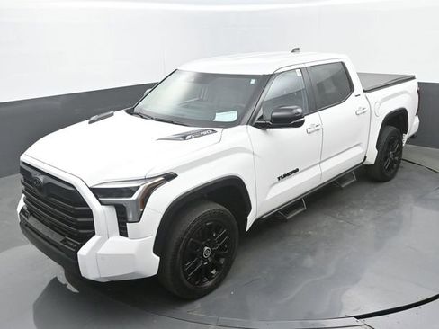 Used 2024 Toyota Tundra Limited w/ Nightshade Package image 33