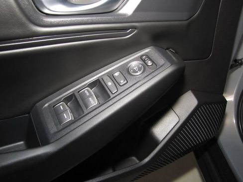 Certified 2025 Honda Accord SE image 11
