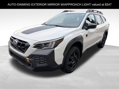 Used 2025 Subaru Outback Wilderness AWD/4WD image 3
